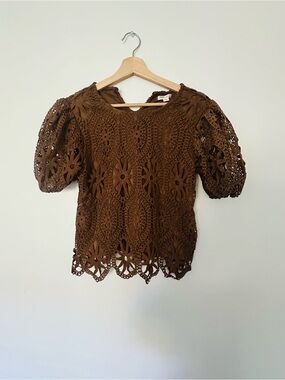 Pinky Brown Crochet Puff-Sleeve Top